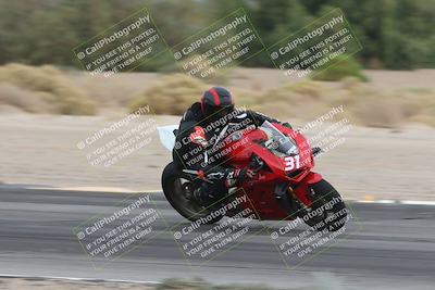 media/Nov-15-2025-Race Pace (Sat) [[8de605a2d8]]/Verified Riders/Turn 8 Inside (935am)/